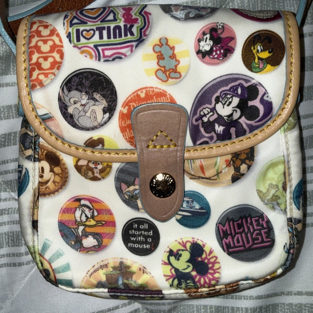 Dooney & Bourke Disney Character Buttons Crossbody Bag - Purse - Picture 6 of 13